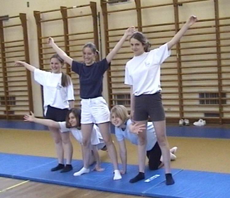 acro505.jpg
