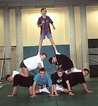 07acro4.jpg
